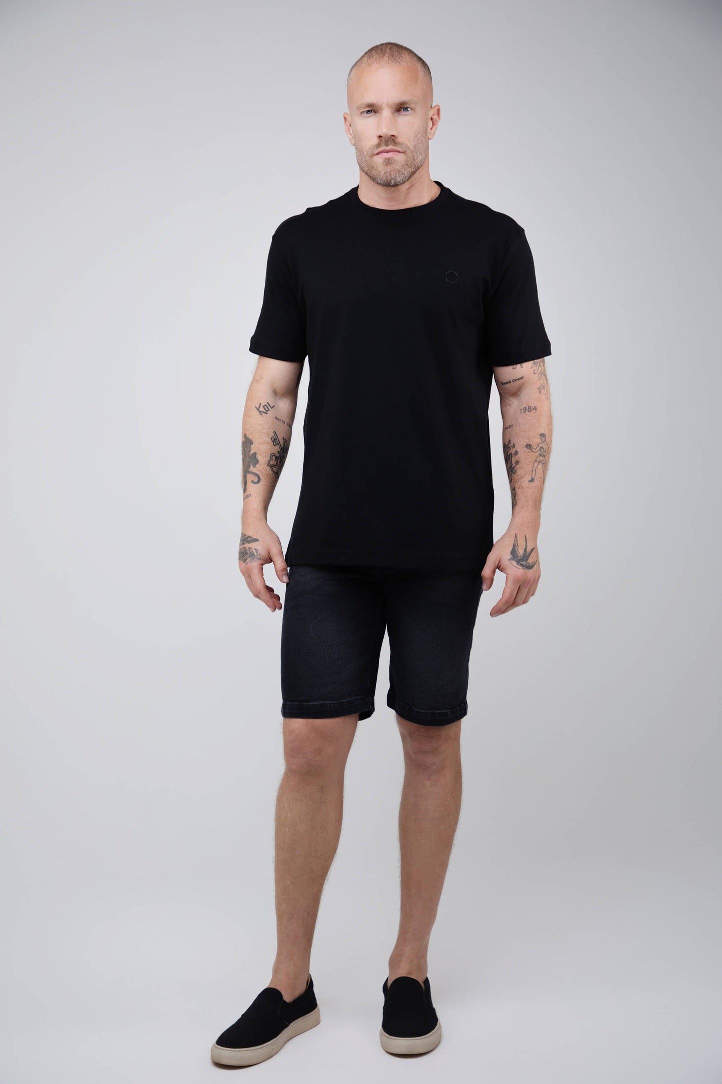 Camiseta Masculina em Suedine