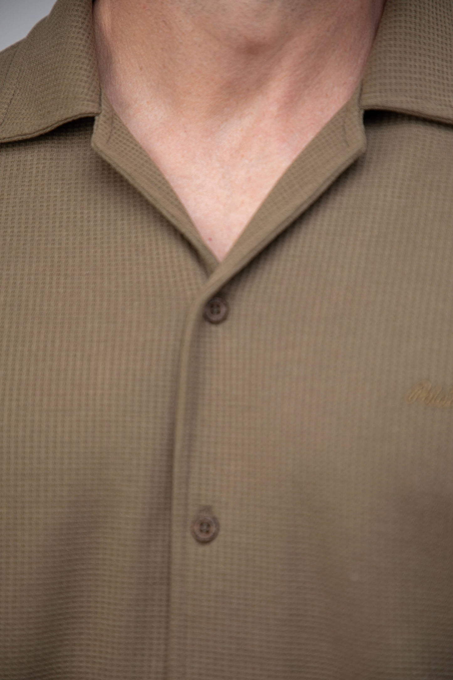 Camisa Masculina Manga Curta com Botões