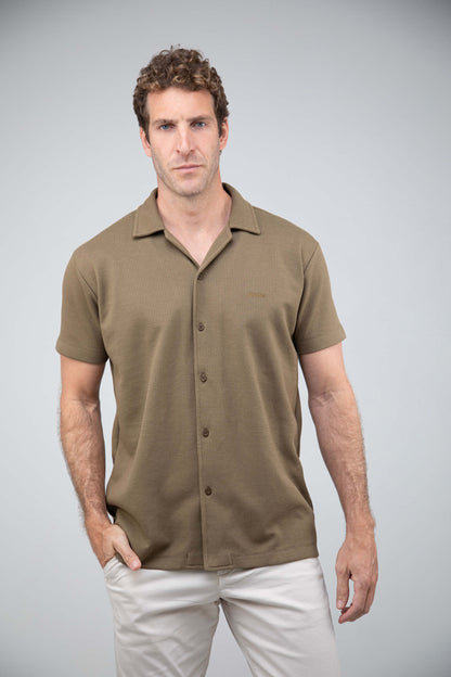 Camisa Masculina Manga Curta com Botões