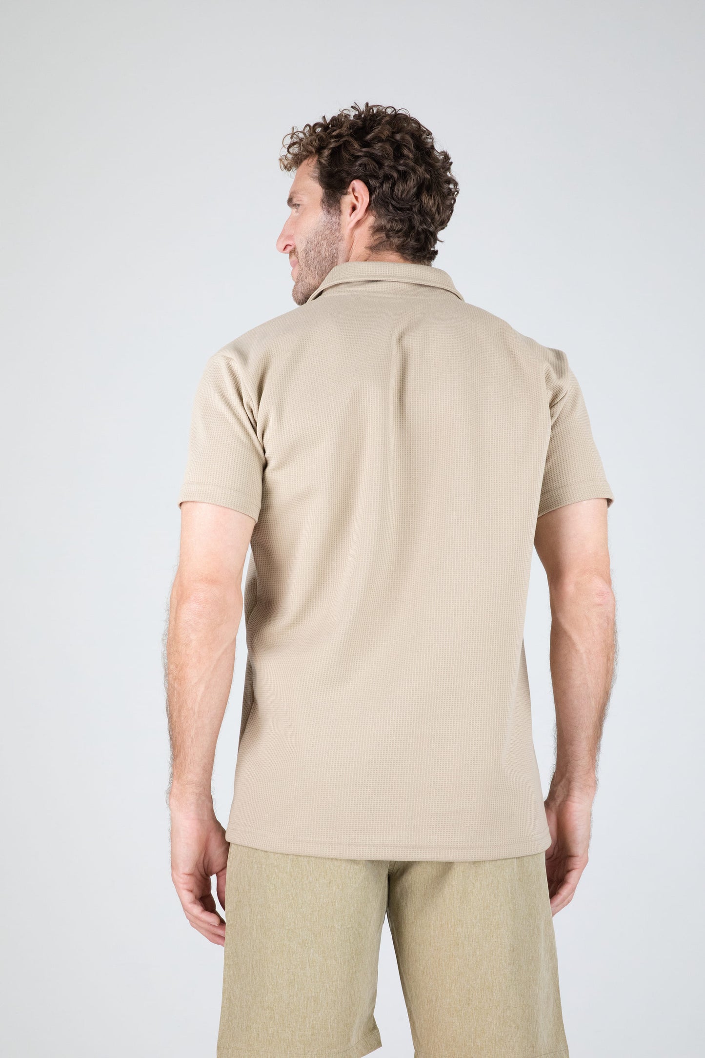 Camisa Masculina Manga Curta com Botões