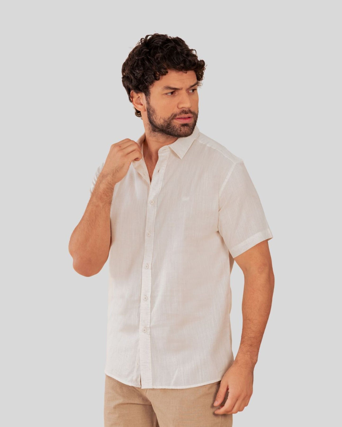 Camisa Masculina Manga Curta com Botões