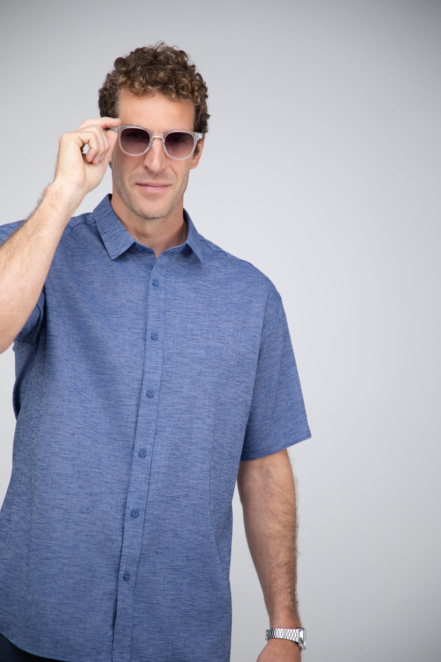 Camisa Masculina Manga Curta com Botões