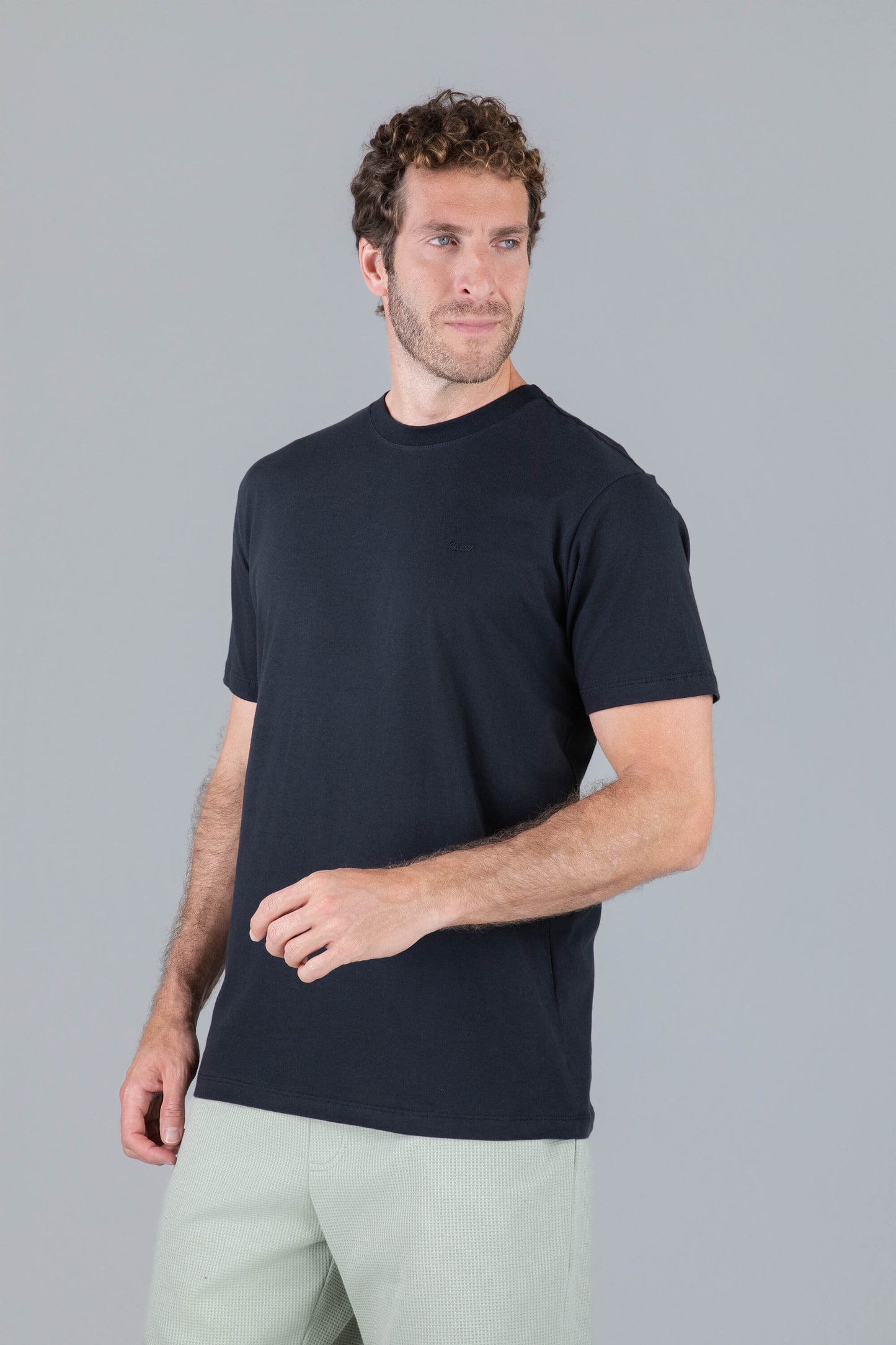 Camiseta Básica Masculina Soft Touch