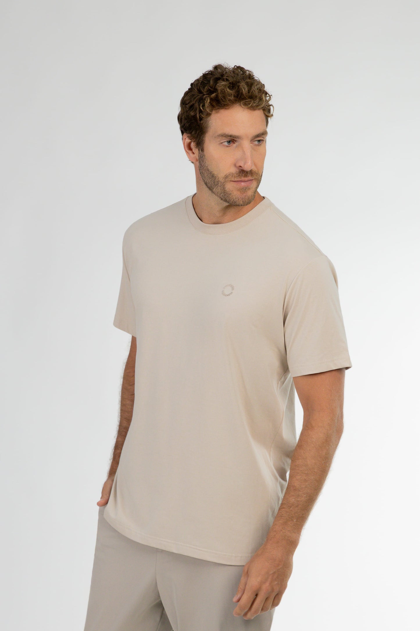 Camiseta Masculina em Suedine