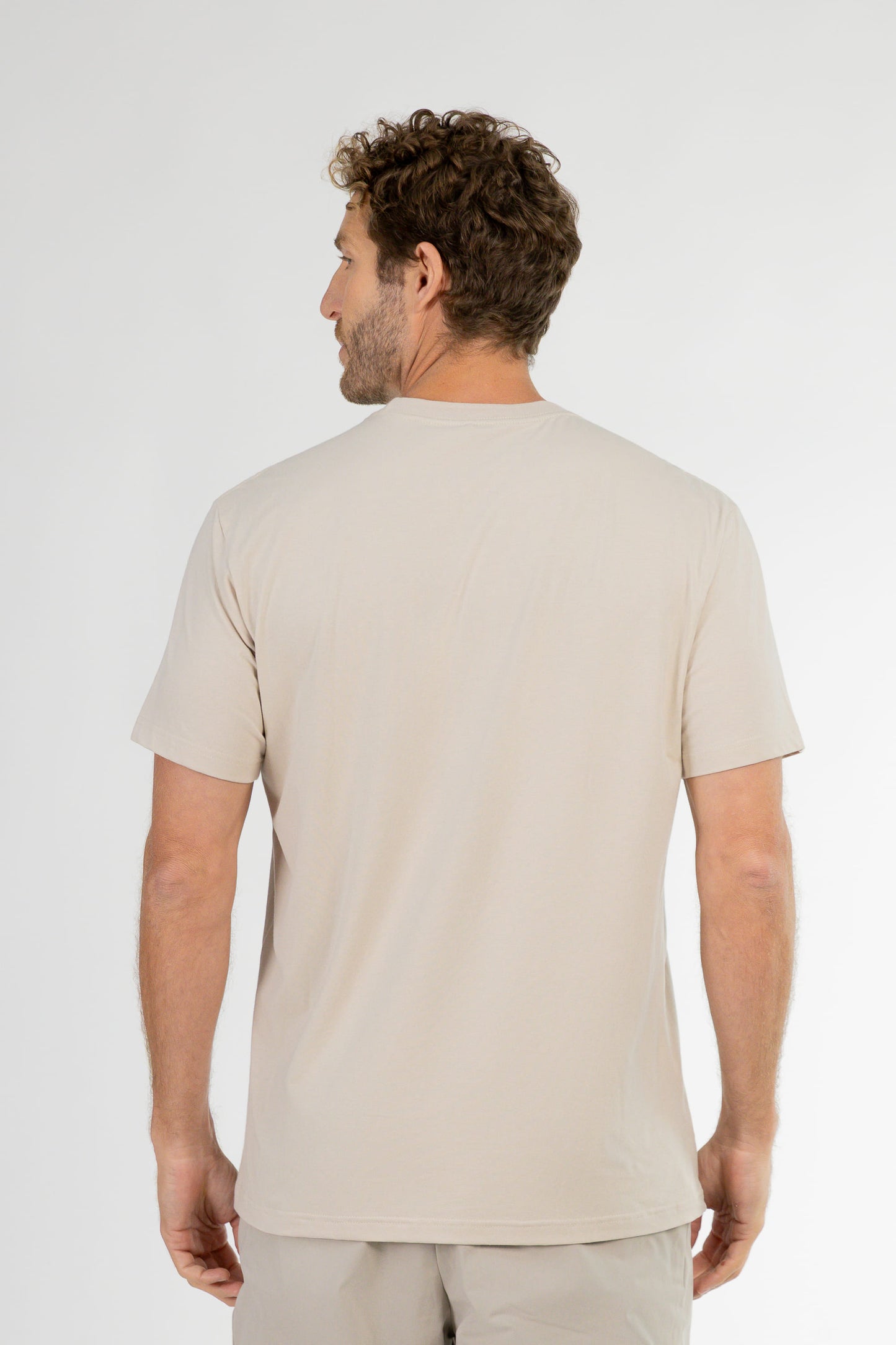 Camiseta Masculina em Suedine