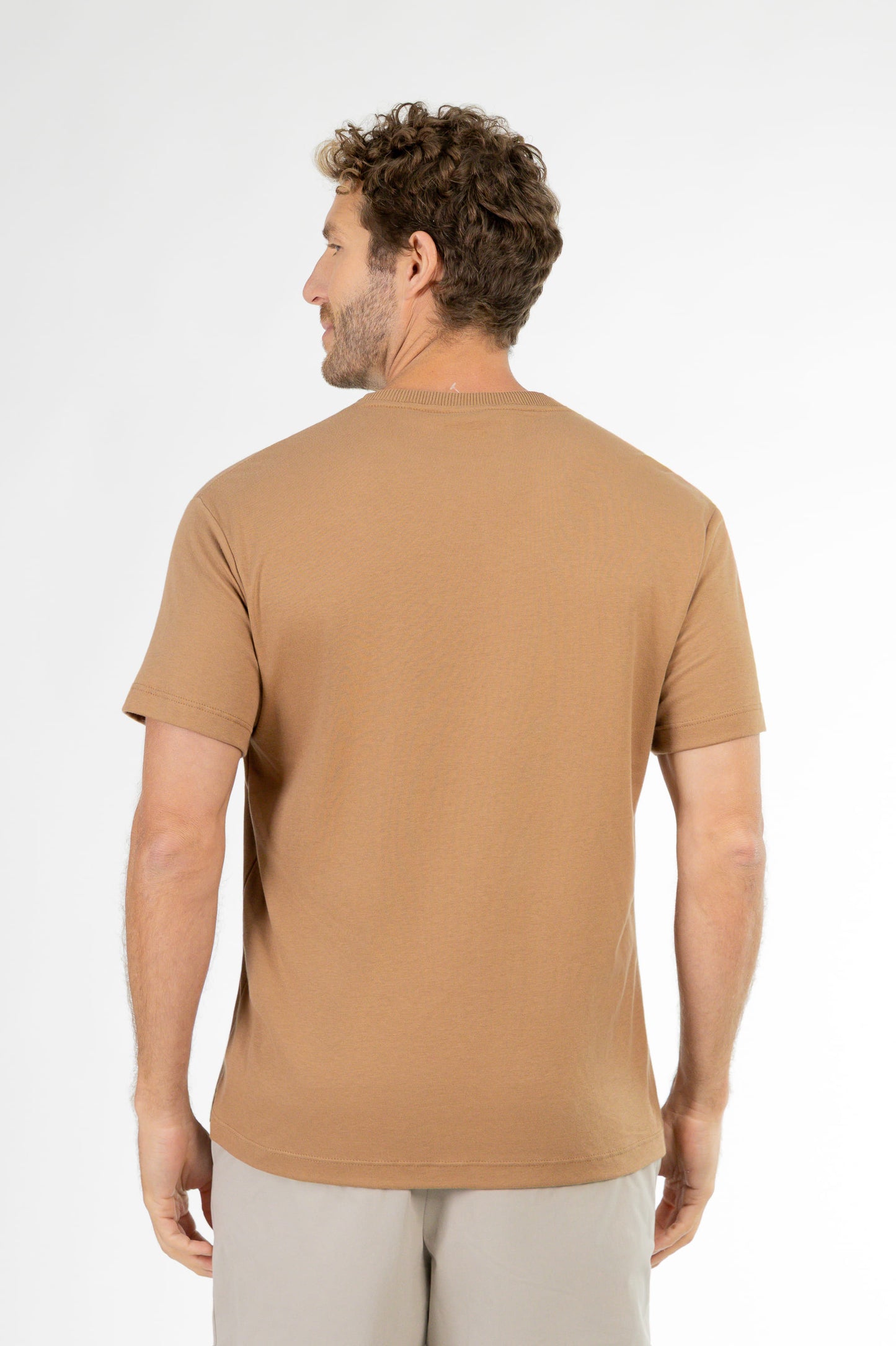 Camiseta Masculina em Suedine