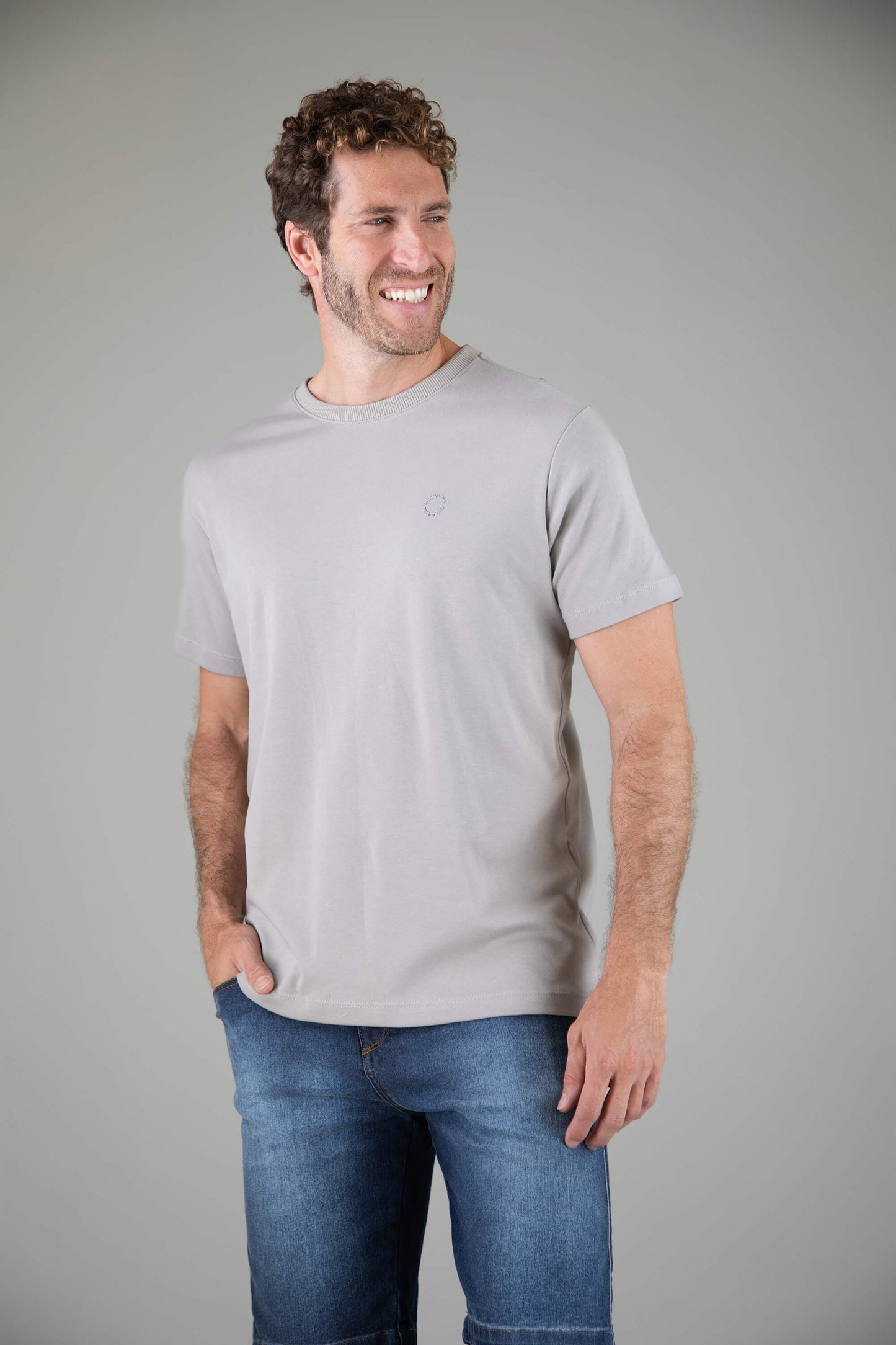 Camiseta Masculina em Suedine