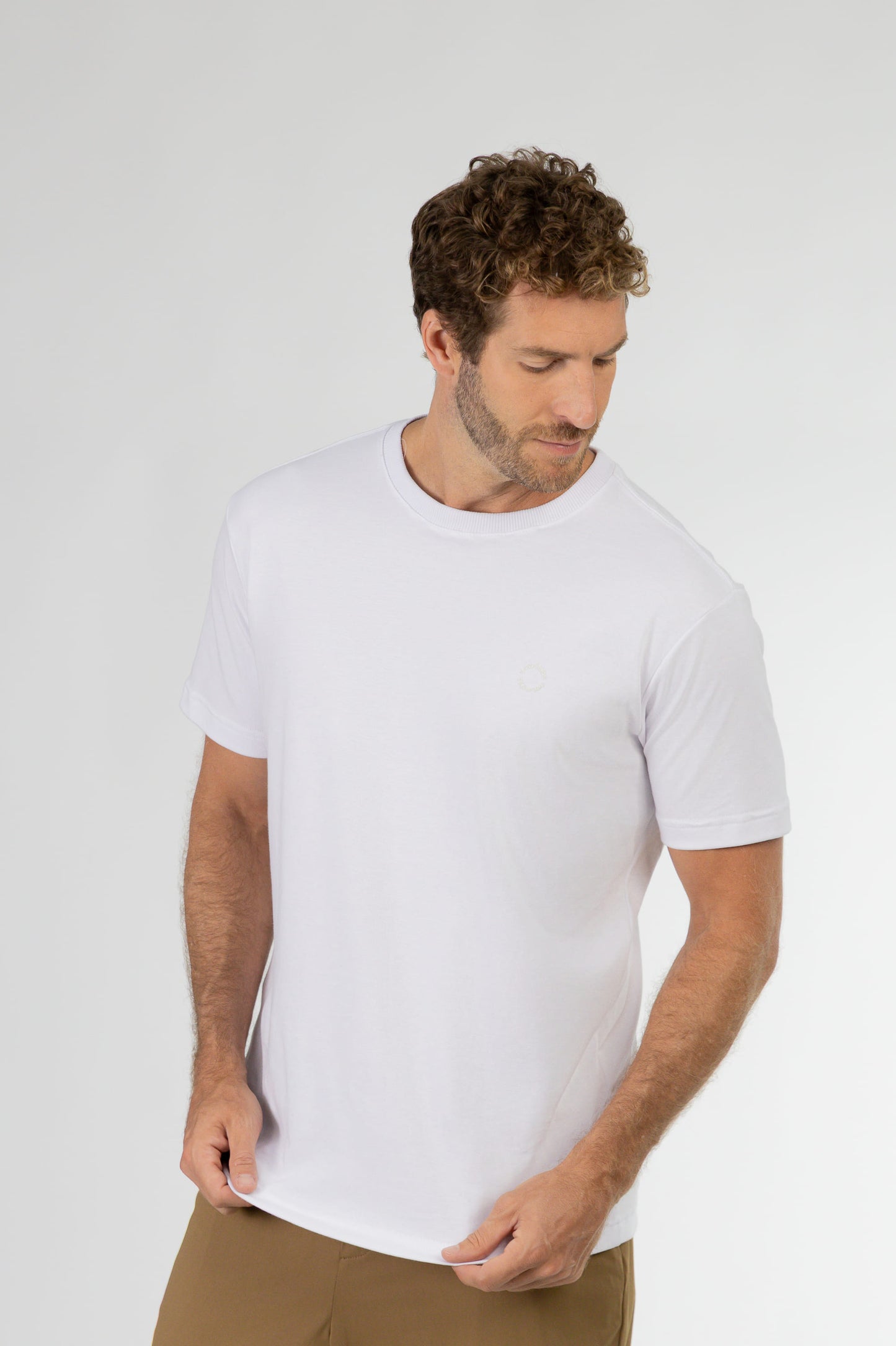 Camiseta Masculina em Suedine