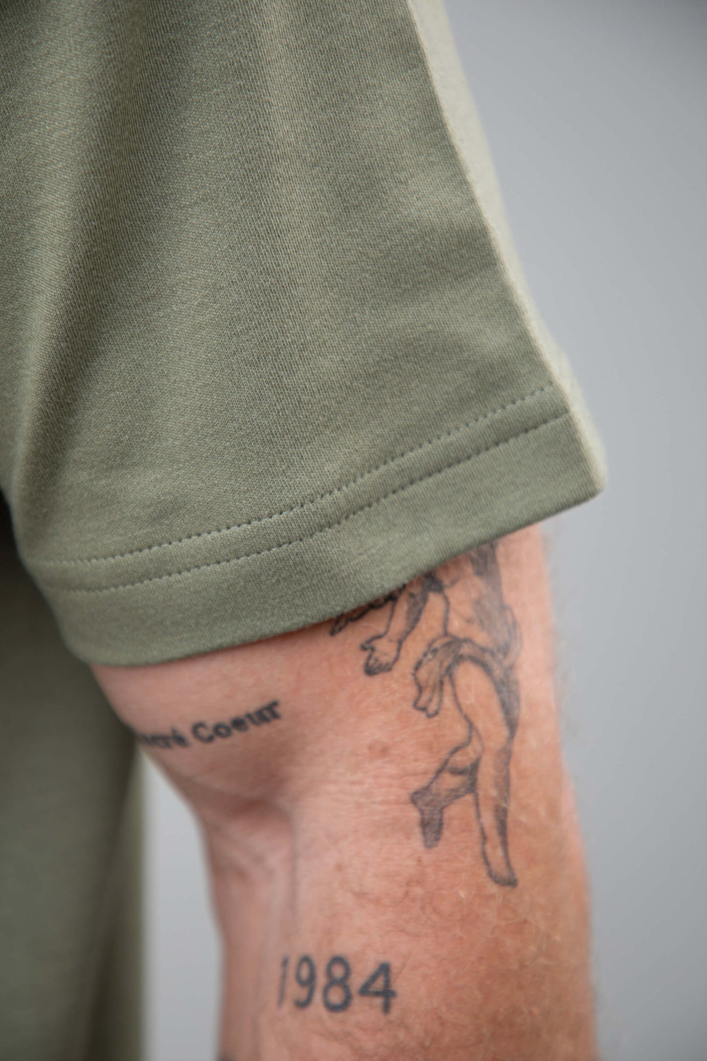 Camiseta Masculina em Suedine