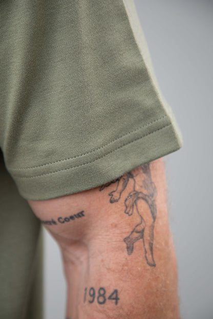 Camiseta Masculina em Suedine